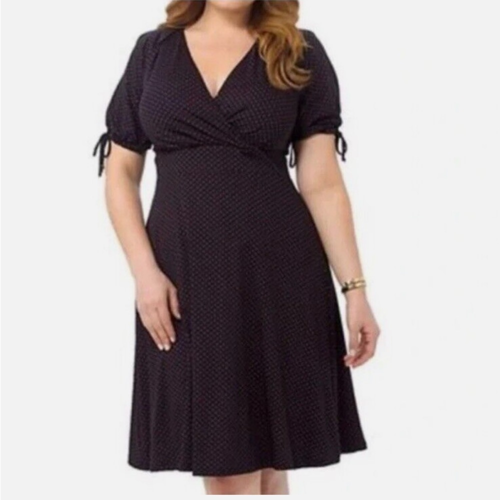 IGIGI Polka Dot Dress Size 18/20 Pink & Black Short Sleeves V-Neck Knee Length